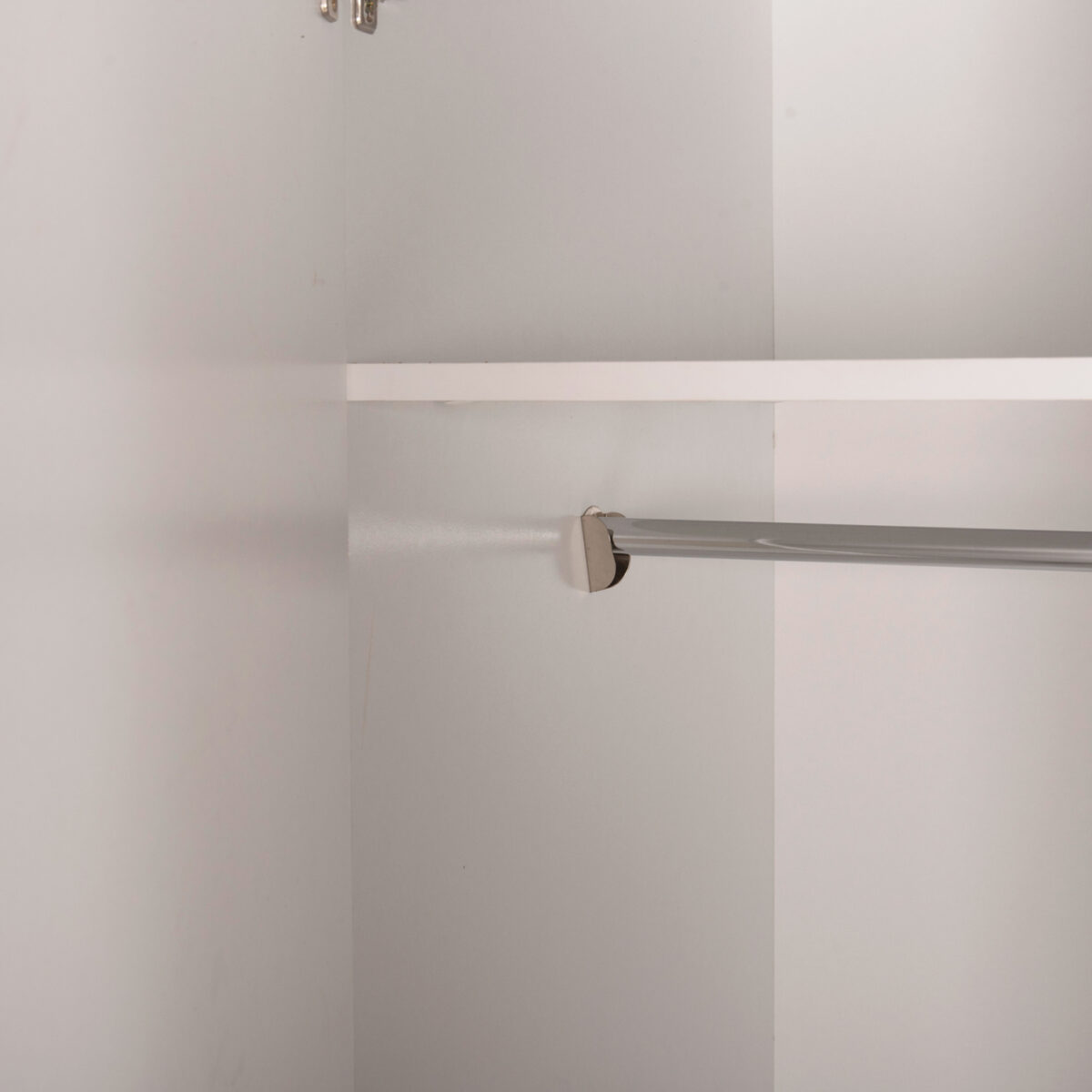 ΝΤΟΥΛΑΠΑ 3ΦΥΛΛΗ CARLY HM384.05 ΜΕ ΔΥΟ ΣΥΡΤΑΡΙΑ ΛΕΥΚΗ 150X55Χ180Υεκ. - Image 8