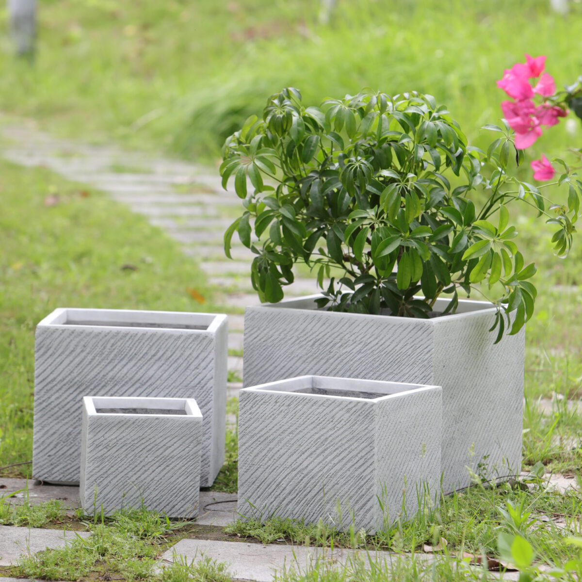 ΣΕΤ 4ΤΜΧ ΓΛΑΣΤΡΕΣ ΤΕΤΡΑΓΩΝΕΣ GARDENER HM4730 FIBERCLAY ΓΚΡΙ CEMENT 37x37x32Υεκ. - Image 2