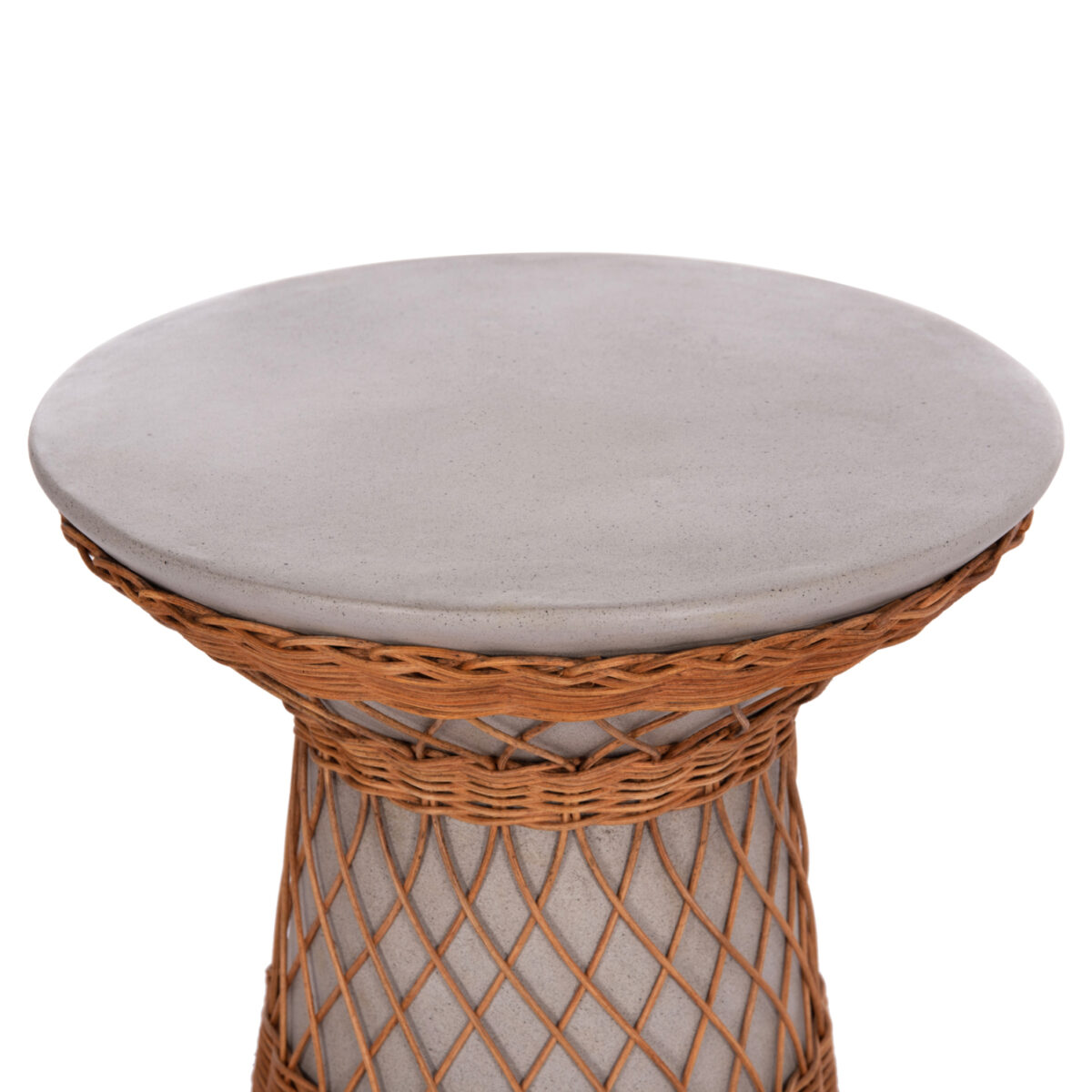 ΒΟΗΘΗΤΙΚΟ ΤΡΑΠΕΖΙ ΣΤΡΟΓΓΥΛΟ DELIA HM18167.03 FIBER CEMENT ΓΚΡΙ & RATTAN Φ40x45Υεκ - Image 4