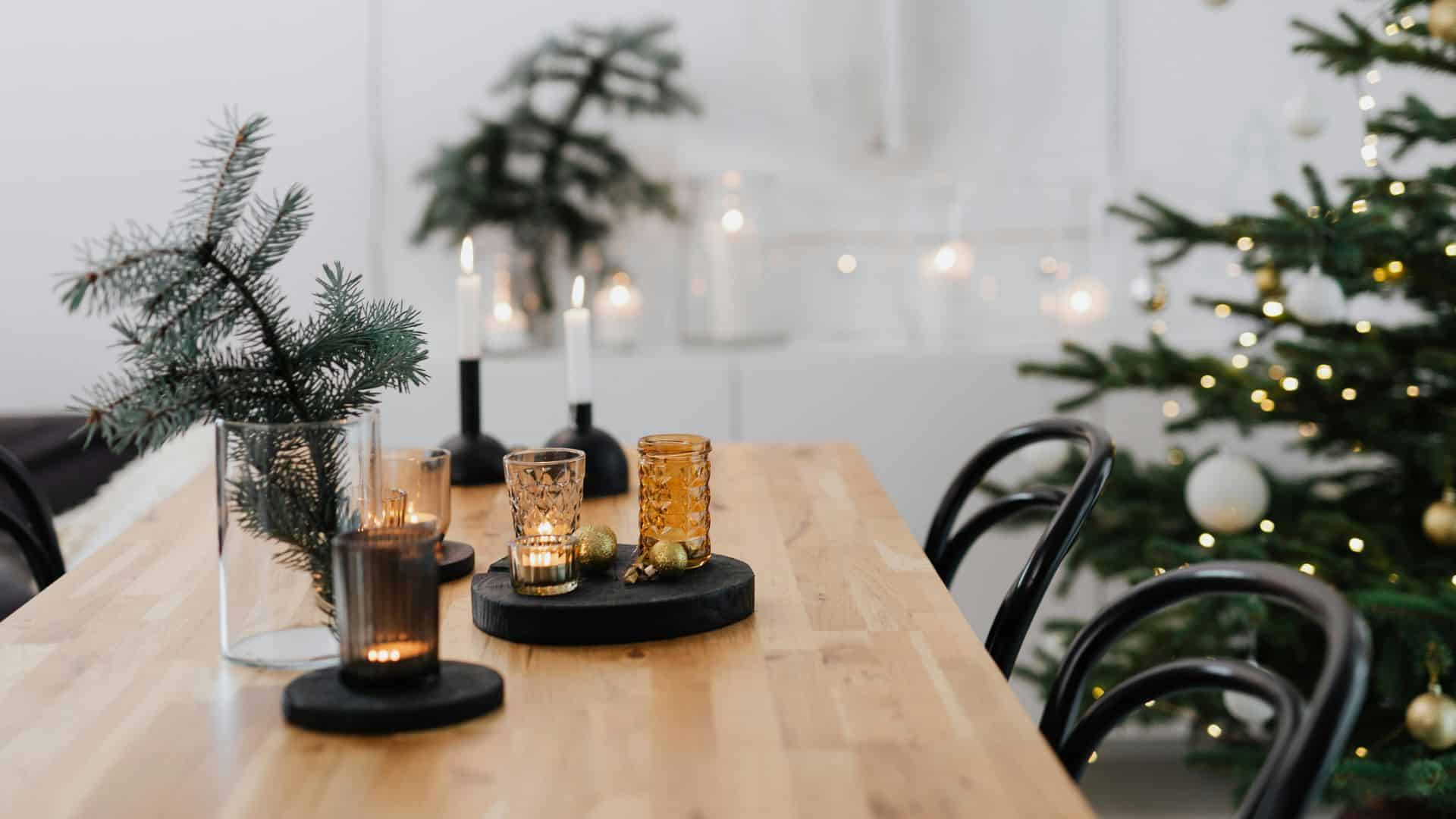 Red ad Beige Bold Modern Professional Business Pitch Deck Presentation 2