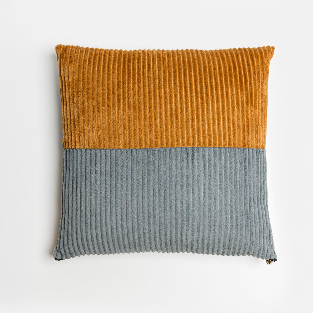 SENS ΔΙΑΚΟΣΜΗΤΙΚΟ ΜΑΞΙΛΑΡΙ 45x45cm ΥΦΑΣΜΑ ΜΟΥΣΤΑΡΔΙ ΓΚΡΙ POLYESTER