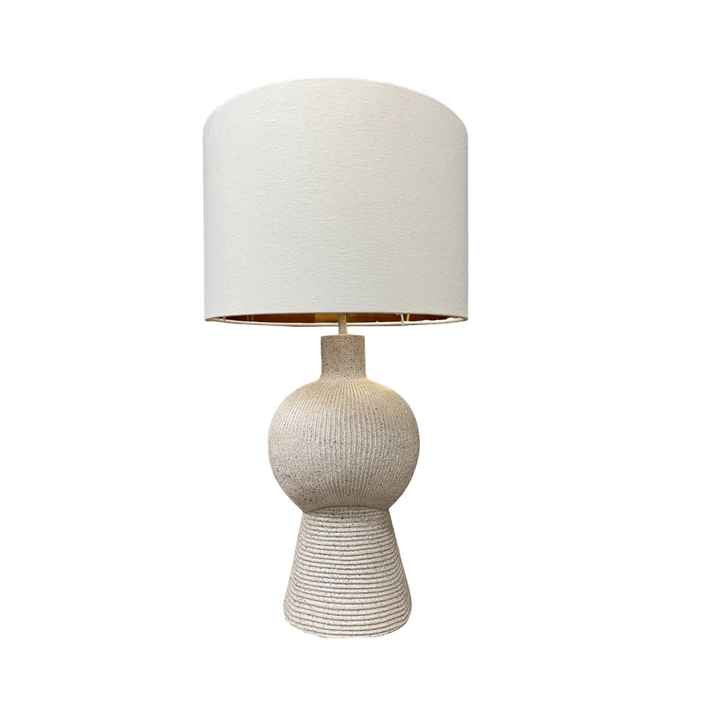 CAPELLE ΦΩΤΙΣΤΙΚΟ ΕΠΙΤΡΑΠΕΖΙΟ 30.7x30.7x55cm POLYRESIN OFF WHITE ΥΦΑΣΜΑ ΛΕΥΚΟ