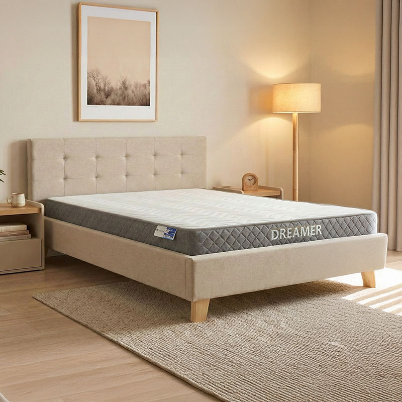 Κρεβάτι με στρώμα Mago-Dreamer  ύφασμα εκρού - ξύλινο πόδι σε φυσική απόχρωση 160x200εκ